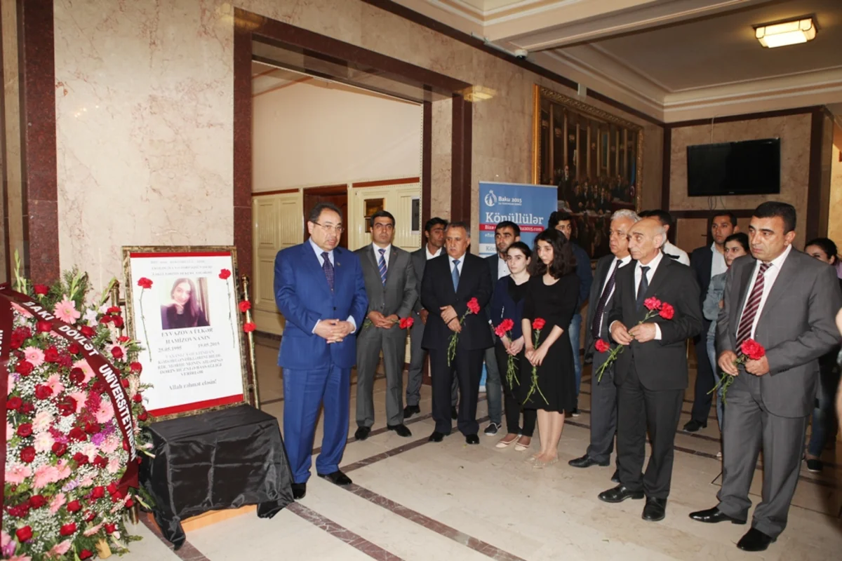 BDU kollektivi yanğında həyatını itirən tələbəni anıb - FOTO