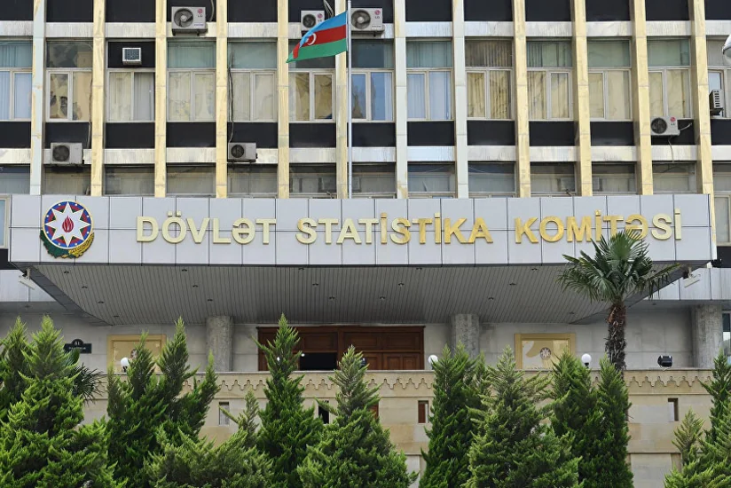 Azərbaycanda yük daşımaları azalıb, sərnişin daşımaları artıb