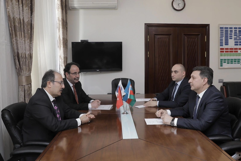 Ambassador Bagci meets with Turkish students of Azerbaijan Medical University