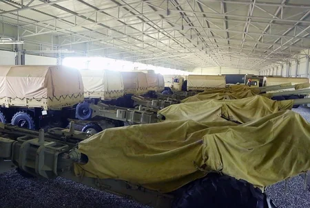 Defense Minister inspects combat readiness of artillerymen in frontline zone - VIDEO