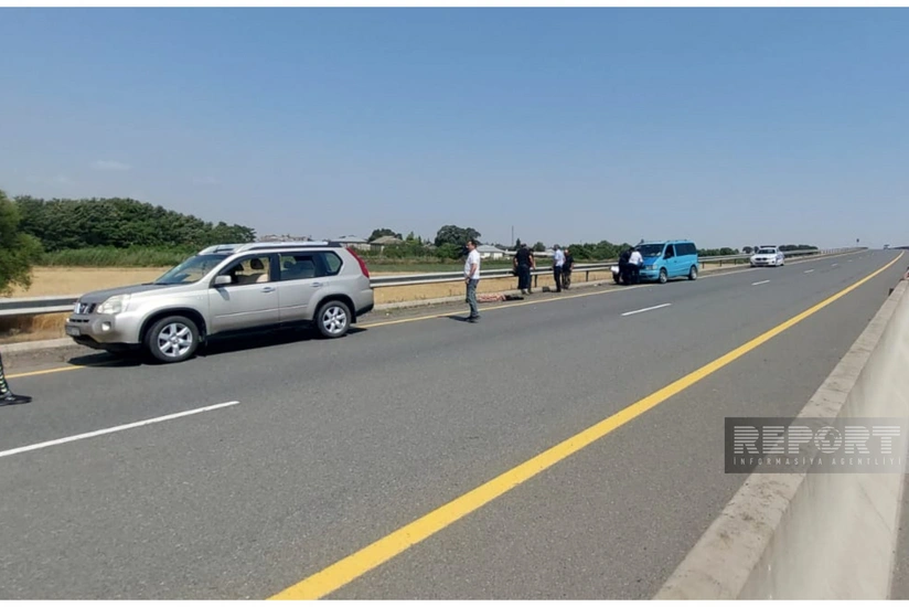 Masallıda avtomobil piyadanı vuraraq öldürüb