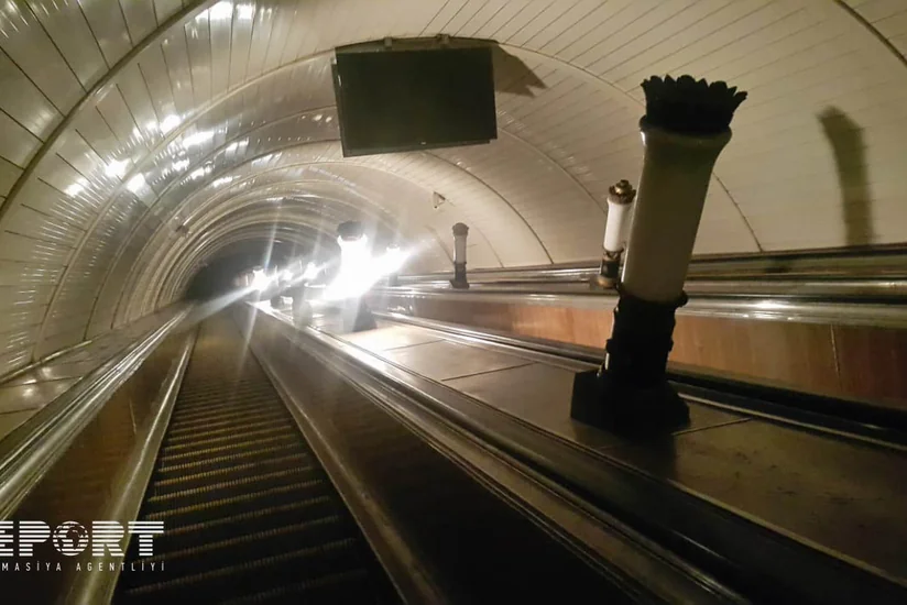 Энергоснабжение в метро приостановилось, пассажиры эвакуируются - ФОТО - ВИДЕО - ОБНОВЛЕНО
