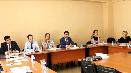 ABA-da Valyuta tənzimi haqqında qanunla bağlı təkliflərə baxılıb