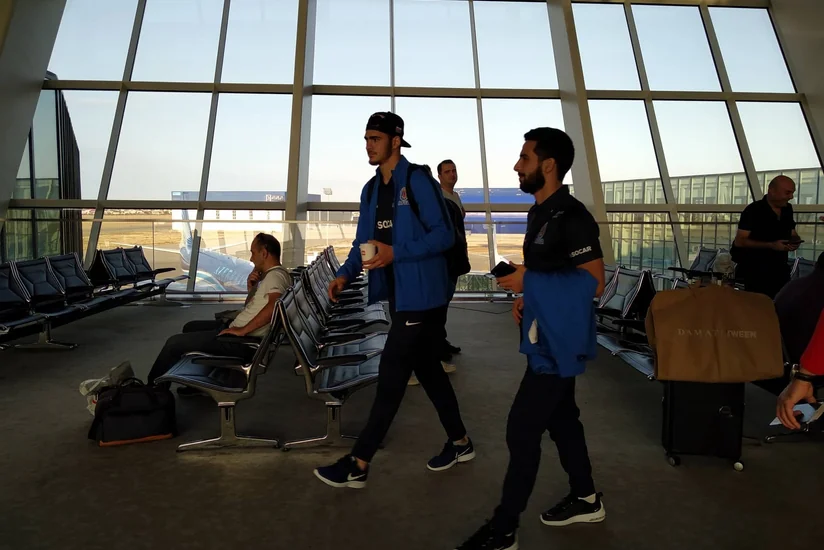 Azərbaycan millisi Uelslə matç üçün Kardiffə yola düşüb
