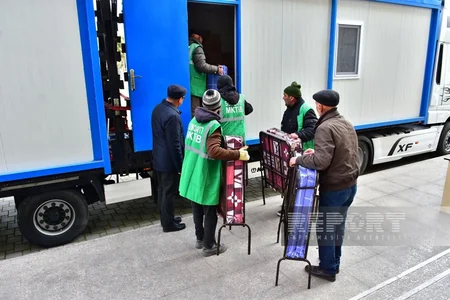 Sumqayıtdan Türkiyəyə daha 4 modul tipli konteyner və 175 min manatlıq humanitar yardım yola salınıb