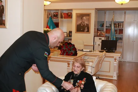 9 may - Faşizm üzərində Qələbə günü ilə bağlı veteranlar ziyarət olunub