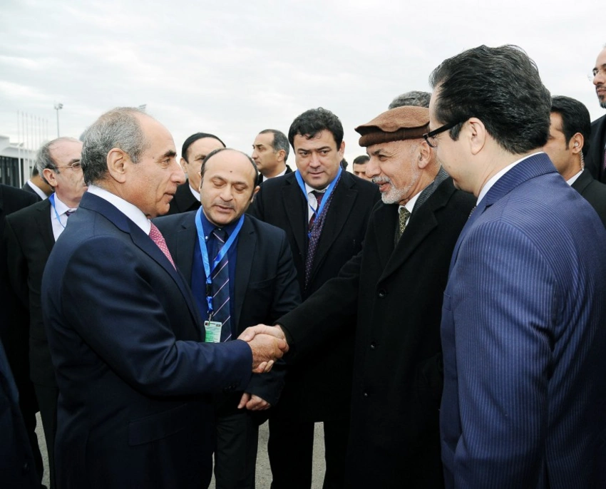 Əfqanıstan Prezidenti Azərbaycana rəsmi səfərə gəlib - FOTO