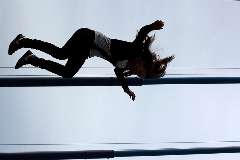 Sumqayıtda 19 yaşlı qadın 4-cü mərtəbədən yıxılıb