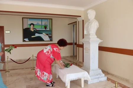Naxçıvan məktəbi İrpendəki liseylə əməkdaşlıq müqaviləsi imzalayıb