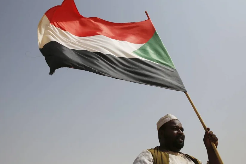 Военные в Судане договорились с премьером о его возвращении