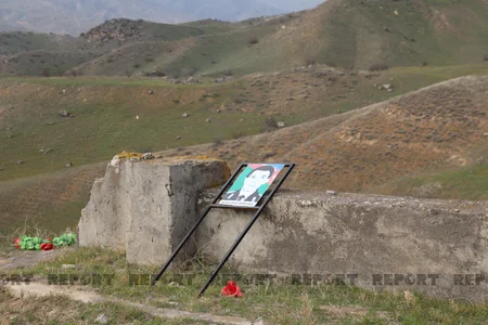 Qubadlıda erməni vandaliziminə məruz qalan qəbiristanlıq - FOTOREPORTAJ