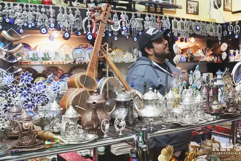 Azərbaycanda turist artımı kiçik sahibkarların işinə necə təsir edib? - VİDEOSORĞU