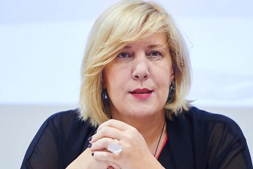 Avrokomissardan Azərbaycan və Ermənistana çağırış: Münaqişə bitib, barışmaq vaxtı çatıb