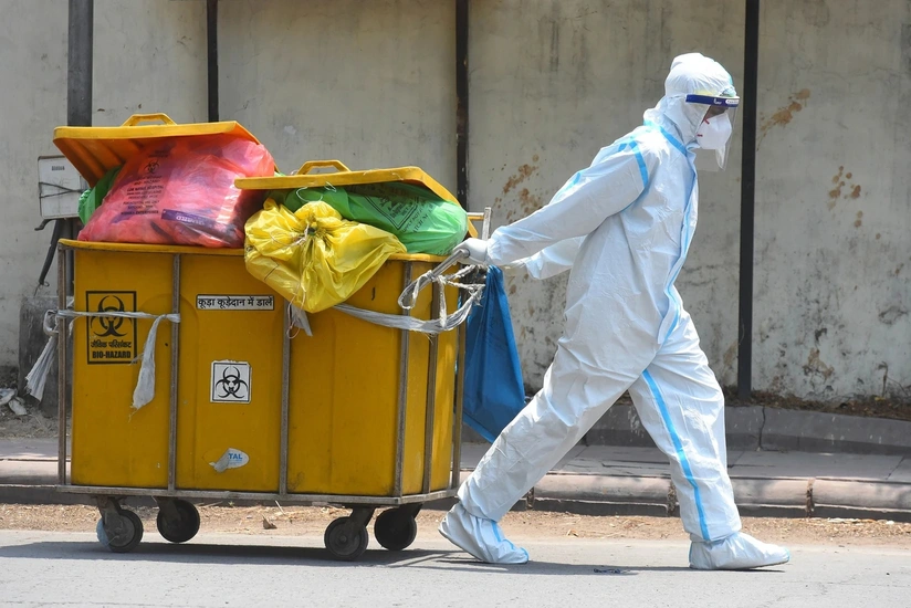 Azərbaycanda COVID-19-la əlaqəli tibbi tullantıların miqdarı açıqlanıb