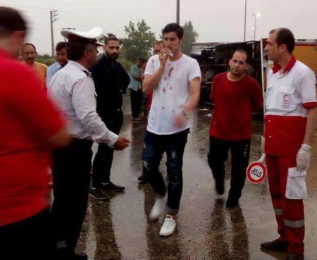 İranlı futbolçu Sərdar Azmun yol qəzasına düşüb