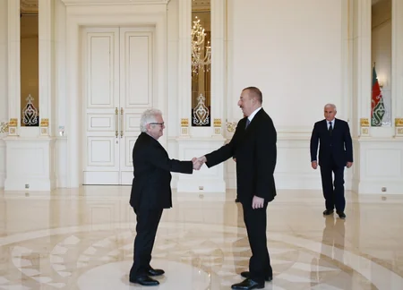 President Ilham Aliyev receives credentials of incoming Greek ambassador