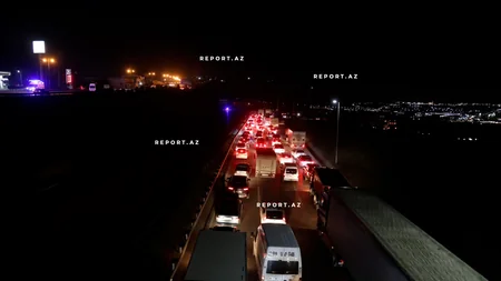 Bakı Kənar Dairəvi-1 avtomobil yolunun sol tərəfindəki yamacda uçqun olub