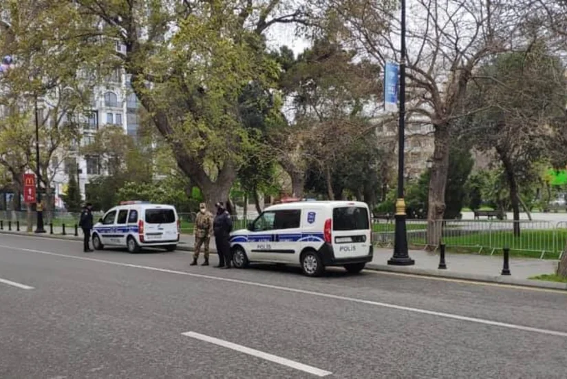 Bakıda polis karantinə görə tədbirlər həyata keçirir