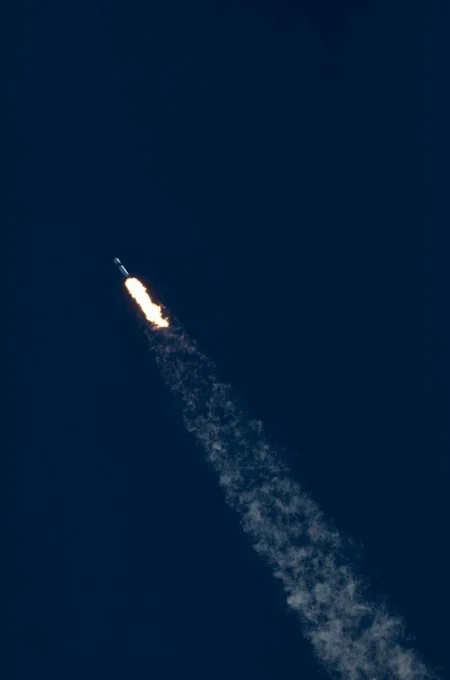 Первая ступень Falcon 9 упала в океан при попытке возвращения на космодром - ВИДЕО - ОБНОВЛЕНО