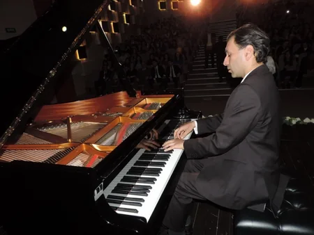 Şamaxıda dünyanın məşhur pianoçularının konsert proqramı olub - FOTO
