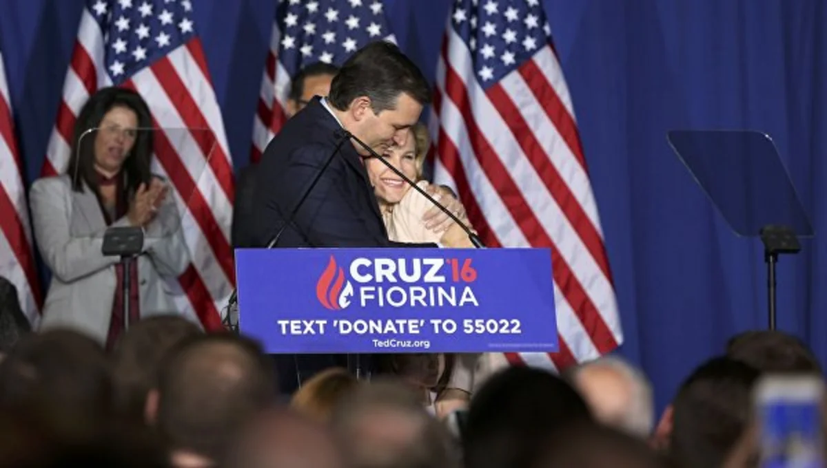 Respublikaçı Ted Kruz ABŞ prezidenti postu uğrunda mübarizəni dayandırıb
