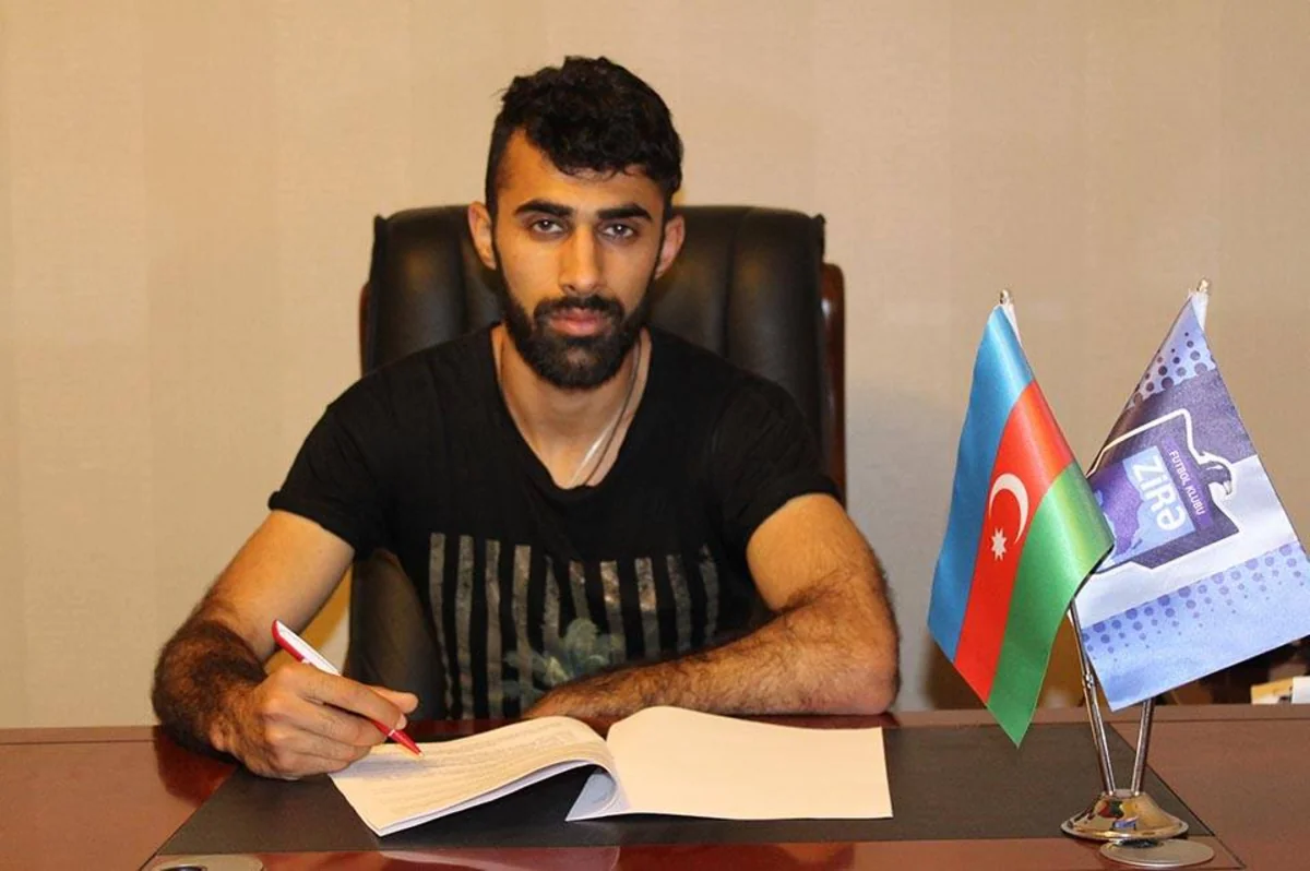 Zirə klubu daha bir futbolçu ilə müqavilə bağlayıb