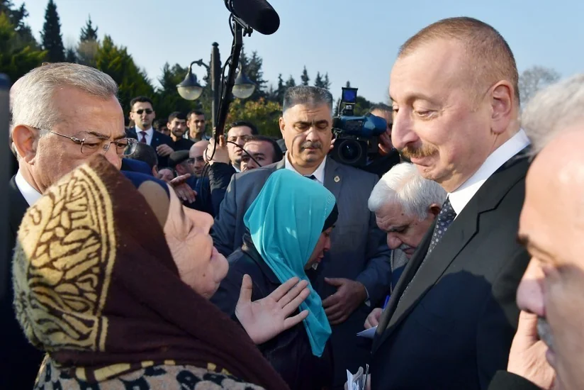 “Bu işlərə görə Sizə “Çox sağ olun!” deyirəm” - PREZİDENTƏ YAZIRLAR