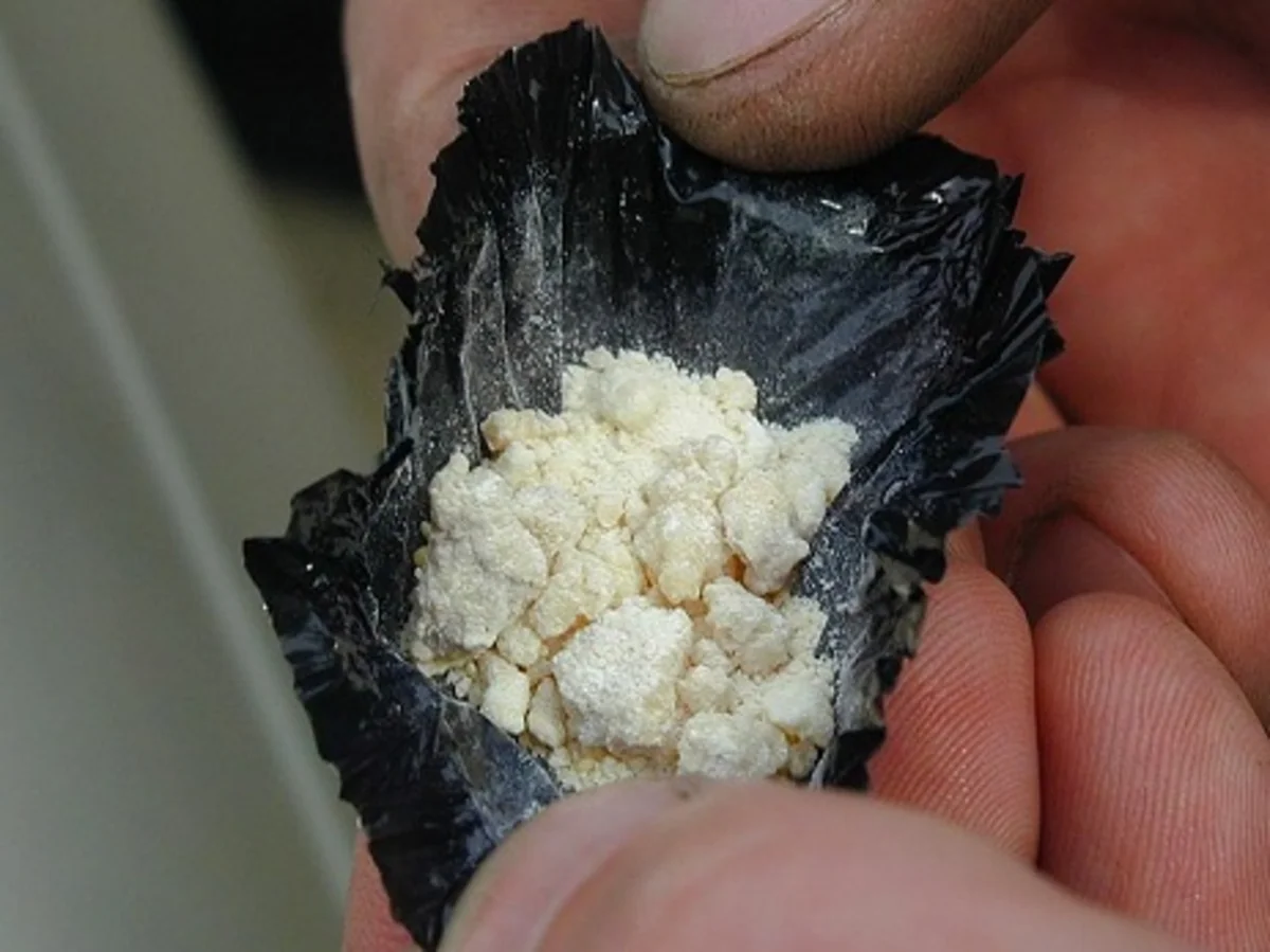 Naftalan sakinlərindən narkotik götürüldü