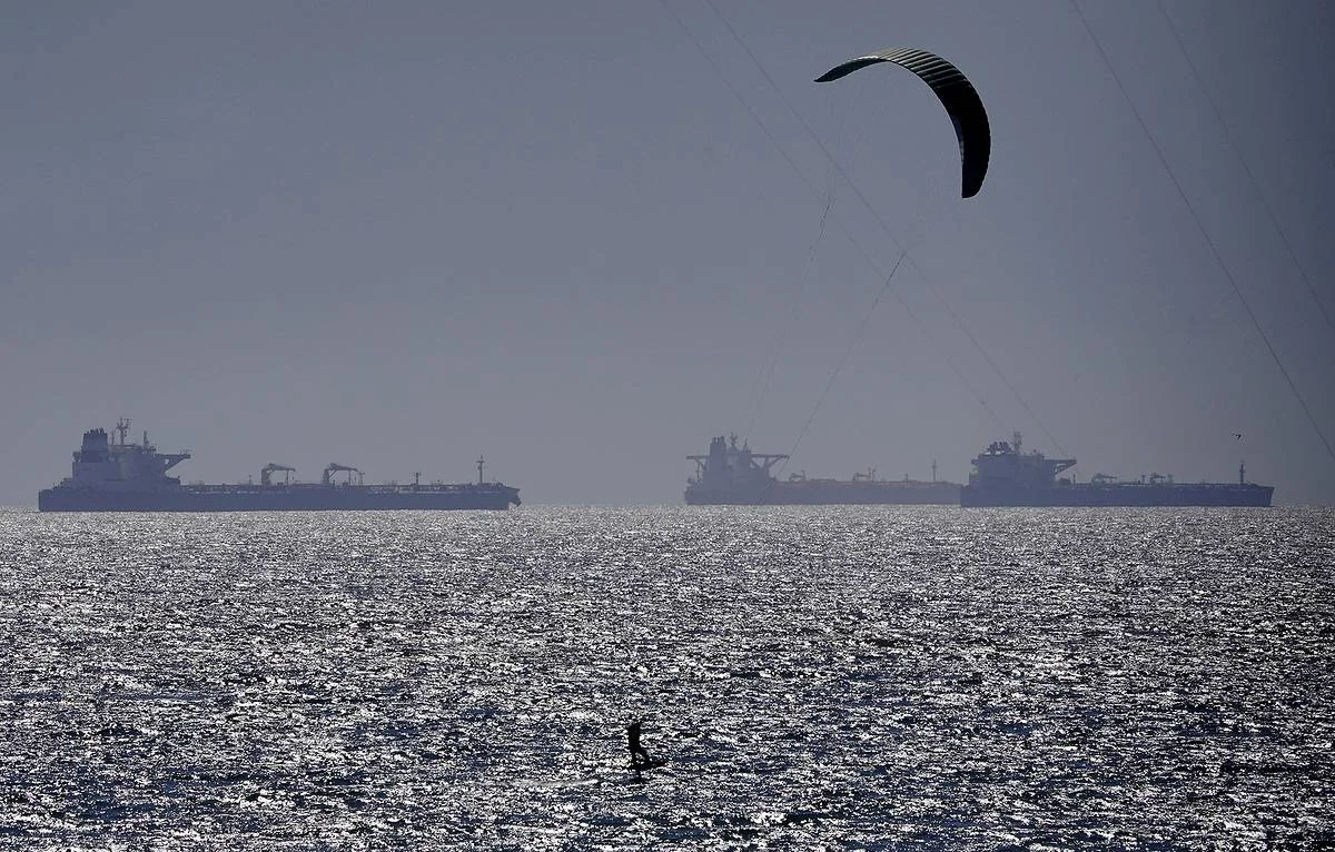 EU to introduce monitoring of tanker flag changes to control attempts to circumvent sanctions
