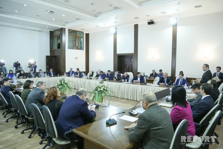 İslahatçı Gənclər İctimai Birliyi İlin Adamı və Gənclərin Dostu milli mükafatlarının qaliblərini təltif edib
