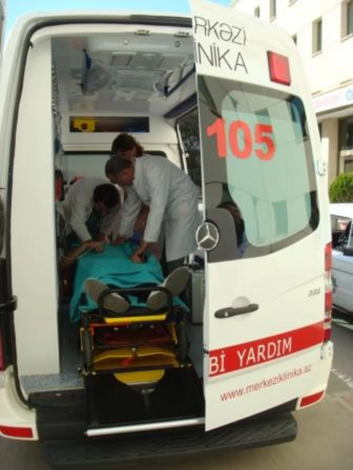 ​Bakıda mənzildən kişi meyiti tapılıb