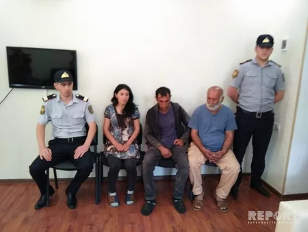 Qaxda narkotik bitkilər becərən ata, oğul və qızı tutulub - FOTO