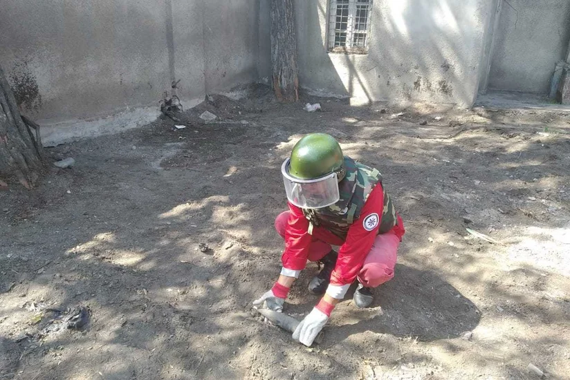 Gəncədə marketin qarşısında raket tapılıb