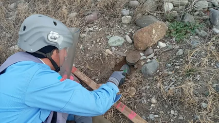 В прифронтовых районах обнаружены неразорвавшиеся армянские боеприпасы