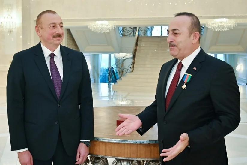 Президент поблагодарил Турцию за эвакуацию азербайджанских граждан из Китая