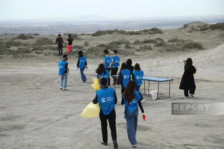 Daşgil palçıq vulkanlarının ətrafında ekoloji aksiya keçirilib