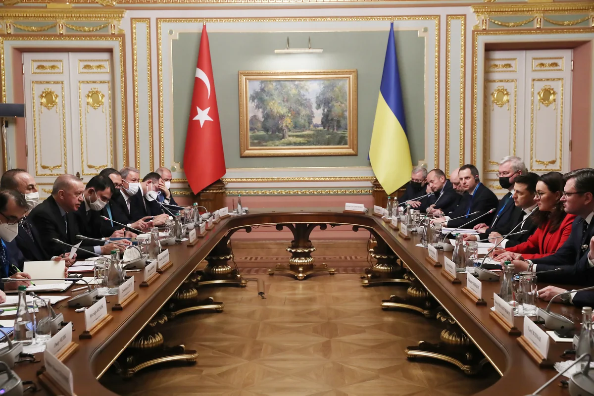 Erdogan's Ukraine visit - Turkey becoming global peacemaker