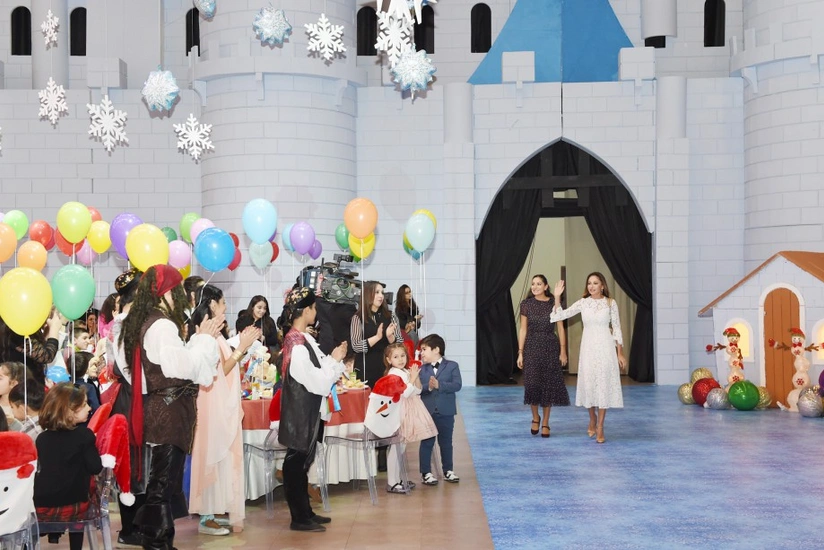 Heydar Aliyev Foundation arranges New Year party for children