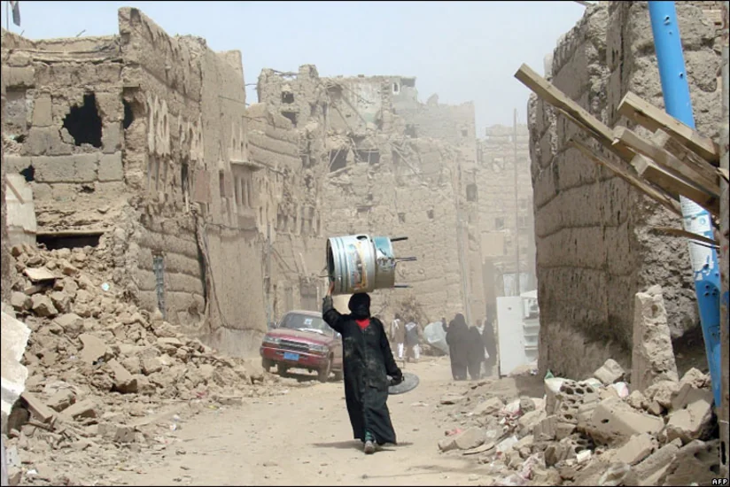 Международные гуманитарные организации эвакуируют своих сотрудников из столицы Йемена