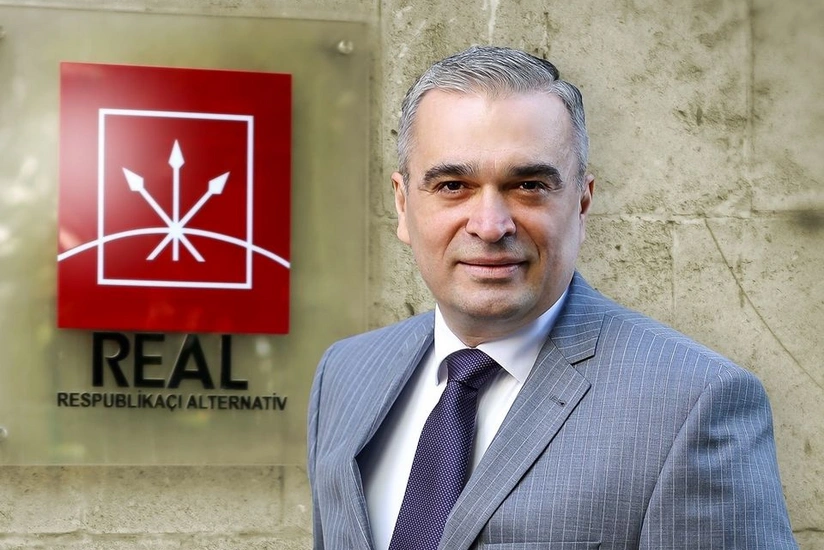 İlqar Məmmədova 234 min kompensasiya ödənildi
