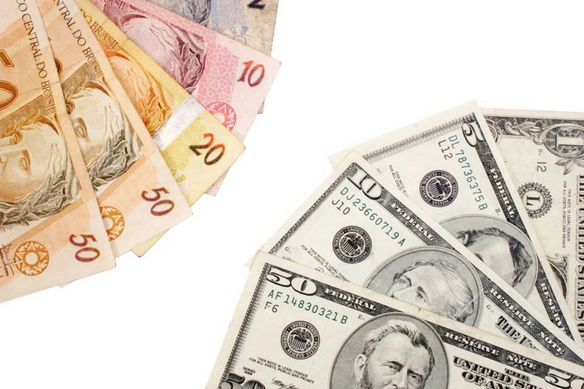 ЦБ Бразилии впервые за 10 лет начнет продажу долларов, чтобы стабилизировать курс реала