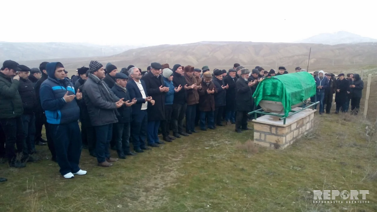Tanınmış aşıq Vüqar Mahmudoğlu dəfn edilib - FOTO