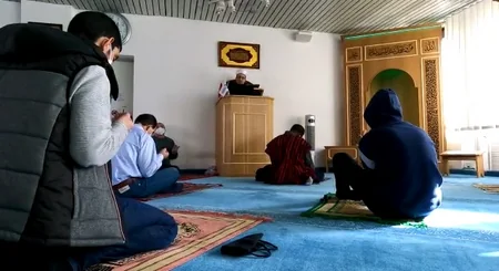 В различных мечетях Европы прочитаны молитвы в память о жертвах Ходжалы