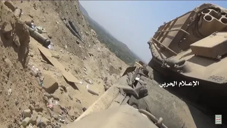 Yəmən üsyançıları Səudiyyə Ərəbistanının Abrams tankını vurub - VİDEO