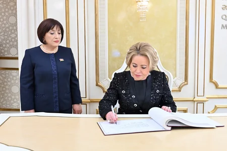 Matviyenko Sahibə Qafarovaya Rusiyanın Dostluq ordenini təqdim edib