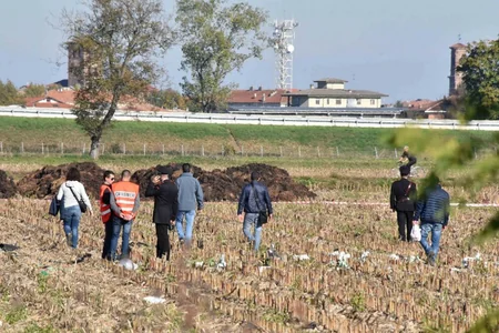 ​İtaliyada təyyarə qəzaya uğrayıb, iki nəfər ölüb