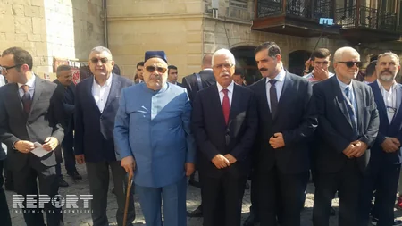 “El sənəti” I Bakı Beynəlxalq Ənənəvi Sənətkarlıq Festivalının açılışı olub