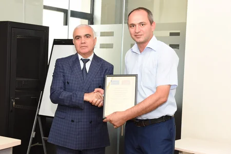 “Report”un əməkdaşı energetika sahəsindən yazan jurnalistlər arasında birinci olub