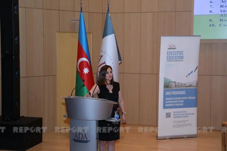 Mediada islahatlara doğru mövzusunda silsilə seminarlara yekun vurulub