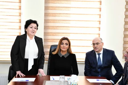 Könül Nurullayevanın seçki qərargahının yaradılması ilə bağlı iclas keçirilib